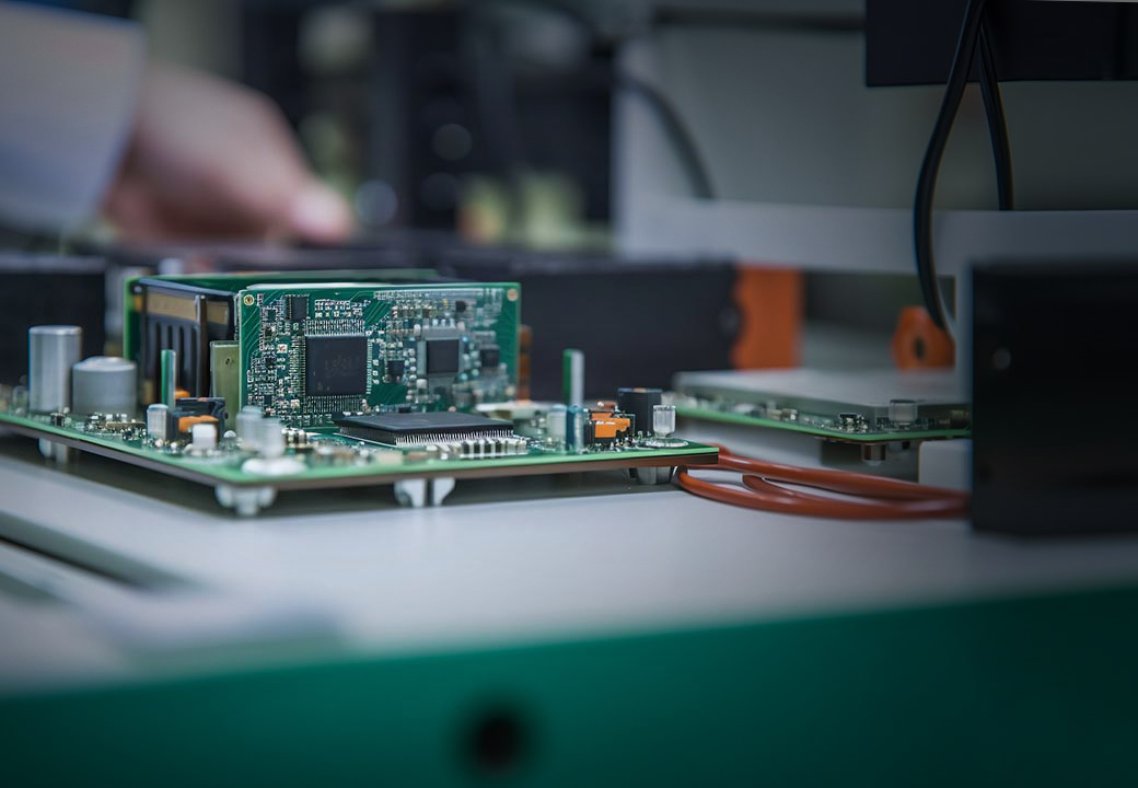 精準控制，提高工業生產效率與安全，成就您的工業智能化